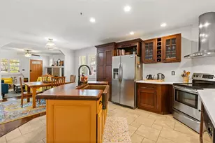 1217 Noble Pl, Orlando, FL 32801 - Photo 4