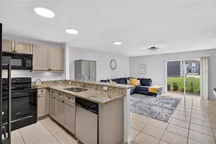 261 Autumn Ln, Kissimmee, FL 34743 - Photo 4