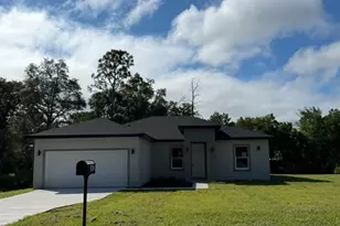 1470 W Evergreen Dr, Citrus Springs, FL 34434 - Photo 1