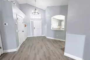 651 China Berry Cir, Davenport, FL 33837 - Photo 6