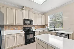 12805 Moss Park Ridge Dr, Orlando, FL 32832 - Photo 8