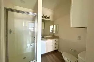 911 N Orange Ave, Orlando, FL 32801 - Photo 10