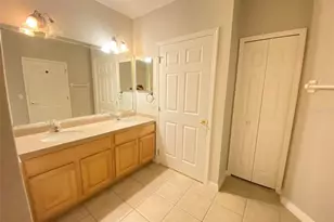 9416 Myrtle Creek Ln, Orlando, FL 32832 - Photo 20