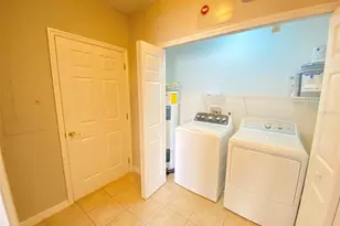 9416 Myrtle Creek Ln, Orlando, FL 32832 - Photo 26