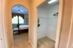9416 Myrtle Creek Ln, Orlando, FL 32832 - Photo 16