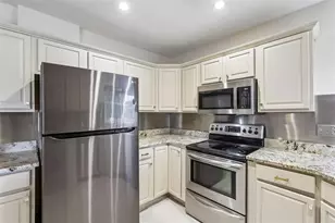 3 Country Club Dr, Largo, FL 33771 - Photo 20