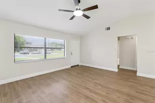 12441 Orangewood Cir, Tavares, FL 32778 - Photo 16