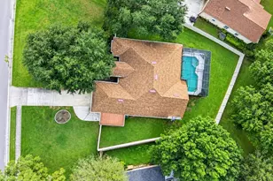 2413 Eagle Trace Dr, Kissimmee, FL 34746 - Photo 2