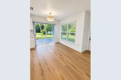 447 Zephyr Road, Venice, FL 34293 - Photo 6
