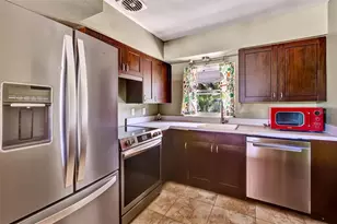 3002 Drake Dr, Orlando, FL 32810 - Photo 6
