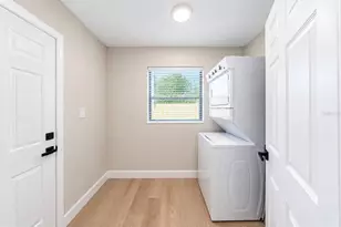 4925 Elese St, Orlando, FL 32811 - Photo 18