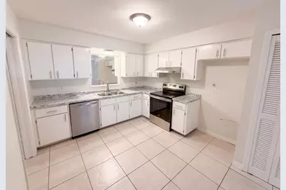 208 Robin Road, Altamonte Springs, FL 32701 - Photo 2