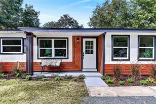 2426 S Laurel Ave, Sanford, FL 32771 - Photo 2