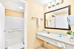 7601 Canada Ave, Orlando, FL 32819 - Photo 16