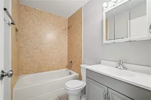 13904 Fullerton Dr, Tampa, FL 33625 - Photo 14