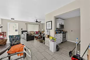 205 Kings Blvd, Sun City Center, FL 33573 - Photo 16