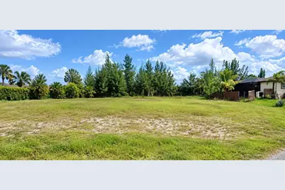 3607 NE 21 Street, Cape Coral, FL 33909 - Photo 2