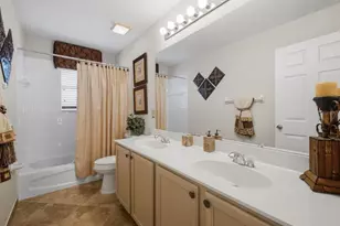 209 N Hampton Dr, Davenport, FL 33897 - Photo 36