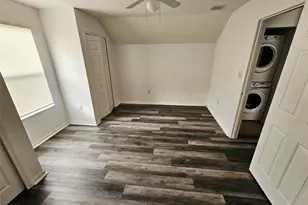 1024 Park Central Cir, Groveland, FL 34736 - Photo 8