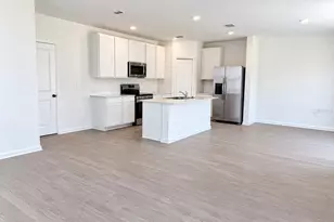 6232 Botticella Blvd, Winter Haven, FL 33884 - Photo 4