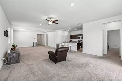 9454 Sanders Park Place, Seffner, FL 33584 - Photo 10
