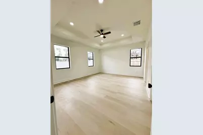 11703 Country Club Place, Tampa, FL 33612 - Photo 22