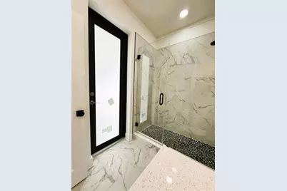 11703 Country Club Place, Tampa, FL 33612 - Photo 42