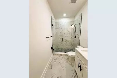 11703 Country Club Place, Tampa, FL 33612 - Photo 34