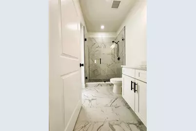 11703 Country Club Place, Tampa, FL 33612 - Photo 40