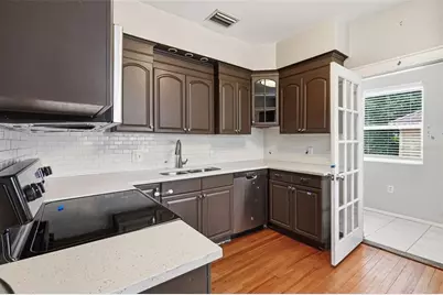 1311 21st Avenue N, Saint Petersburg, FL 33704 - Photo 10