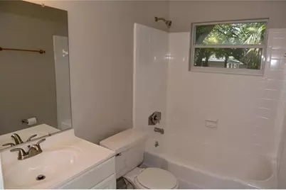 3200 Fairway Lane #5, Orlando, FL 32804 - Photo 8