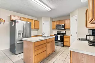 2818 Sheila Dr, Apopka, FL 32712 - Photo 6