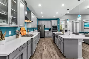 2375 Panoramic Cir, Apopka, FL 32703 - Photo 12