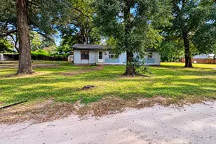 1825 Huggins Dr, Apopka, FL 32703 - Photo 12