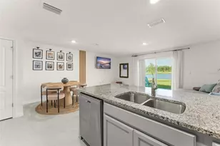 2834 Brie Hammock Bnd, Saint Cloud, FL 34773 - Photo 4