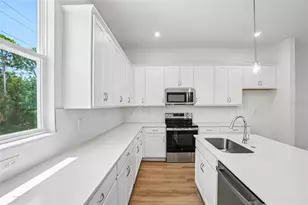 12729 Avalon Lake Dr, Orlando, FL 32828 - Photo 10
