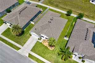 5414 Manchester Dr, Saint Cloud, FL 34771 - Photo 4