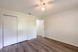 1711 Avant St, Valrico, FL 33594 - Photo 16