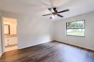 1711 Avant St, Valrico, FL 33594 - Photo 4