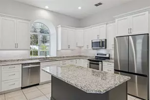 7830 Bridgestone Dr, Orlando, FL 32835 - Photo 14