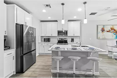 385 Cape Honeysuckle Place, Sanford, FL 32771 - Photo 10