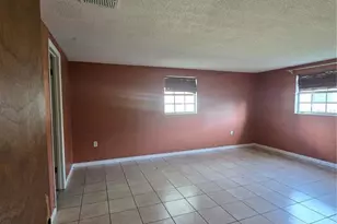 1512 Russell Ave, Sarasota, FL 34232 - Photo 24