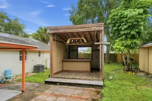 1512 Russell Ave, Sarasota, FL 34232 - Photo 28