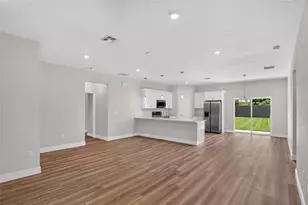 16878 SW 40th Cir, Ocala, FL 34473 - Photo 2