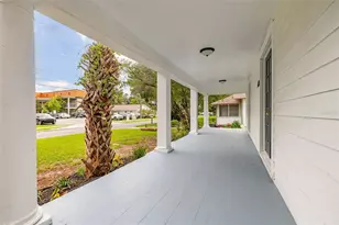 1201 Oakhill St, Lakeland, FL 33815 - Photo 2