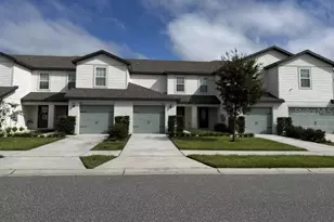 1695 Wynford Cir, Tavares, FL 32778 - Photo 1