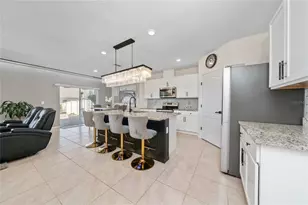 2208 Canaan Dr, Lake Alfred, FL 33850 - Photo 4