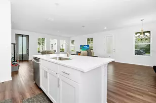 812 Benoi Dr, Davenport, FL 33896 - Photo 10