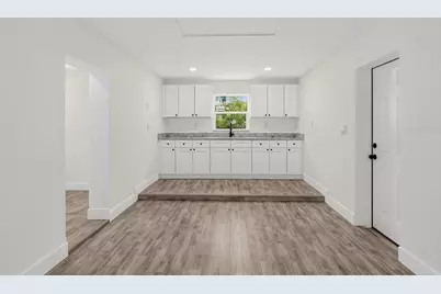 4050 26th Street N, Saint Petersburg, FL 33714 - Photo 16