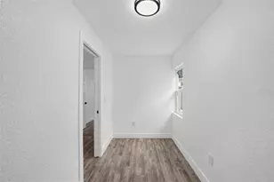 4050 26th St N, Saint Petersburg, FL 33714 - Photo 28